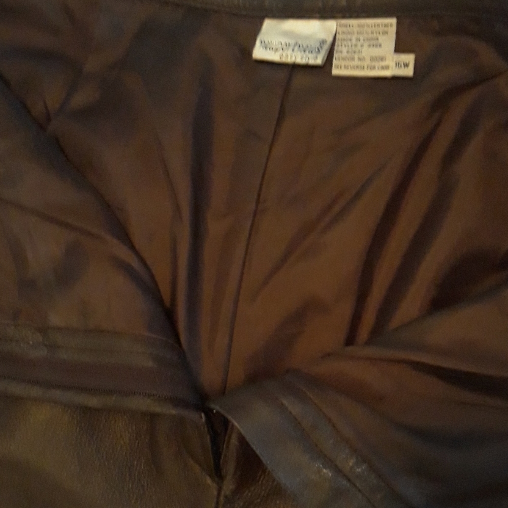 %100 Leather Pants - Picture 4 of 4